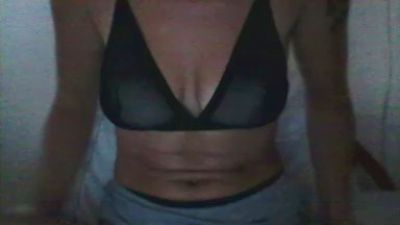 Tetegoncalvez live cam on Cam4