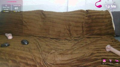 TetonaCaliente0 live cam on Cam4