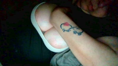 TettonaPelosa live cam on Cam4