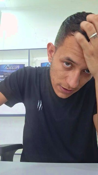 Teus18cmbb live cam on Cam4