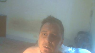 Tevuelolacabeza live cam on Cam4