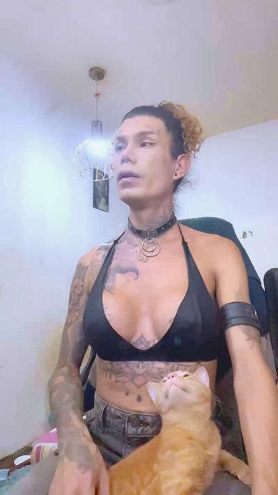 Texas_Presleyts live cam on Cam4
