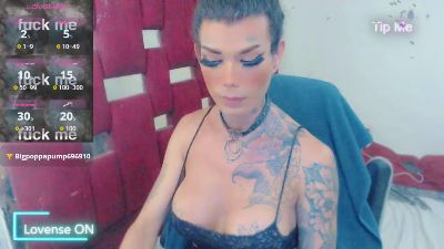 Texas_Presleyts live cam on Cam4
