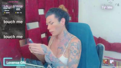 Texas_Presleyts live cam on Cam4