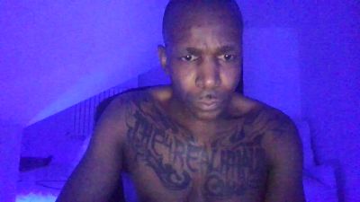 Th34RealKhali live cam on Cam4