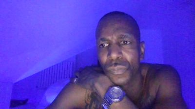 Th34RealKhali live cam on Cam4