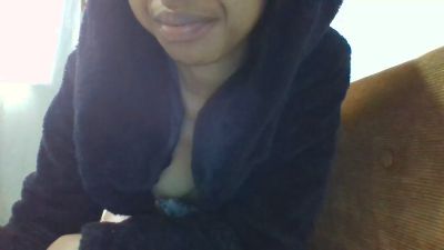 Thalia006 live cam on Cam4