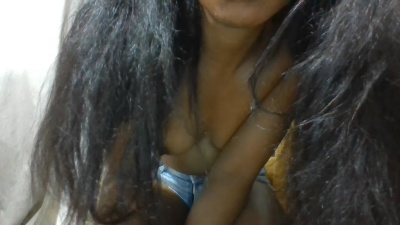 Thalia006 live cam on Cam4
