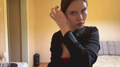 ThaliaVickroy live cam on Cam4