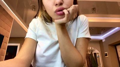 ThanhBhalla live cam on Cam4