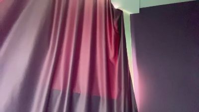 ThanhBhalla live cam on Cam4