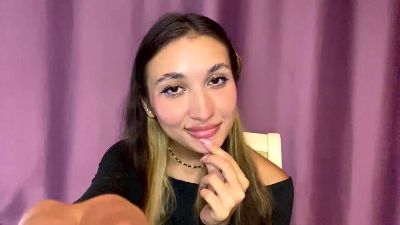ThanhBhalla live cam on Cam4