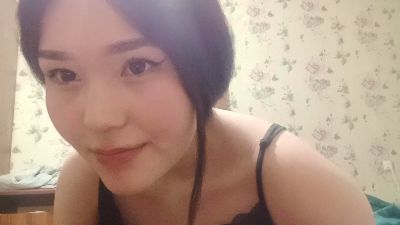ThanhDorge live cam on Cam4