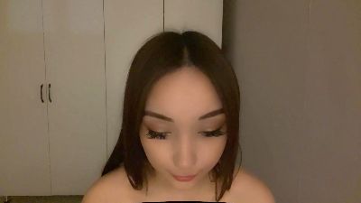 ThanhElbe live cam on Cam4