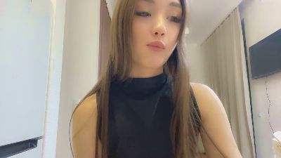 ThanhElbe live cam on Cam4