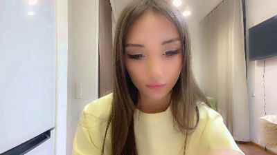 ThanhElbe live cam on Cam4