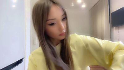 ThanhElbe live cam on Cam4