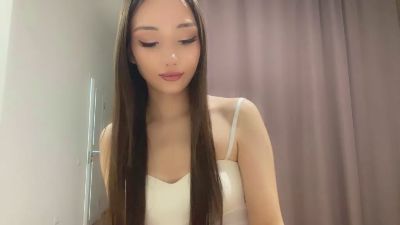 ThanhElbe live cam on Cam4