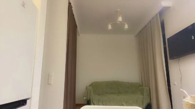 ThanhElbe live cam on Cam4