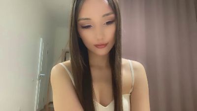 ThanhElbe live cam on Cam4