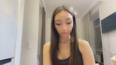ThanhElbe live cam on Cam4