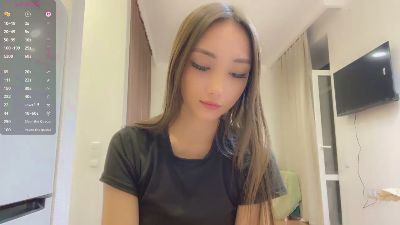 ThanhElbe live cam on Cam4