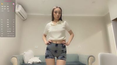 ThanhElbe live cam on Cam4