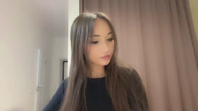 ThanhElbe live cam on Cam4