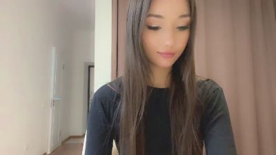 ThanhElbe live cam on Cam4