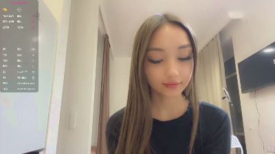 ThanhElbe live cam on Cam4