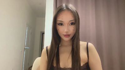 ThanhElbe live cam on Cam4