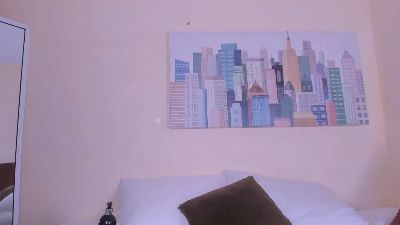 Thara25 live cam on Cam4