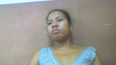 Tharcile live cam on Cam4