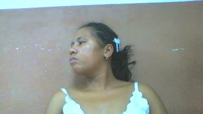 Tharcile live cam on Cam4
