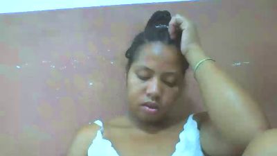 Tharcile live cam on Cam4