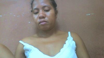Tharcile live cam on Cam4