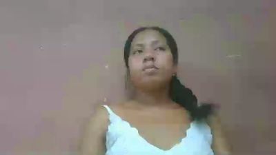 Tharcile live cam on Cam4