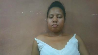 Tharcile live cam on Cam4