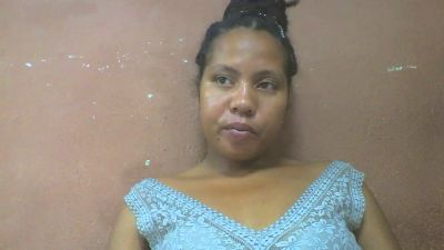 Tharcile live cam on Cam4