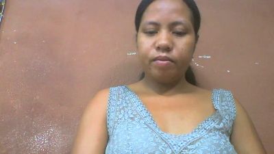 Tharcile live cam on Cam4