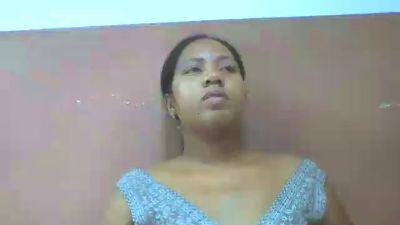 Tharcile live cam on Cam4