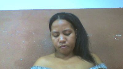 Tharcile live cam on Cam4