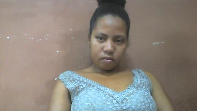 Tharcile live cam on Cam4