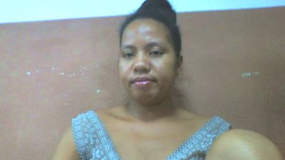 Tharcile live cam on Cam4