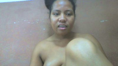 Tharcile live cam on Cam4
