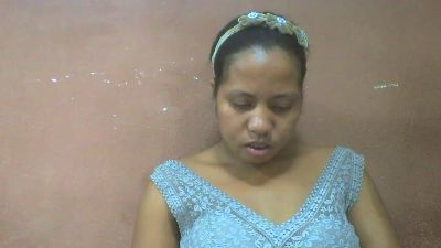 Tharcile live cam on Cam4
