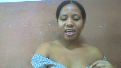Tharcile live cam on Cam4