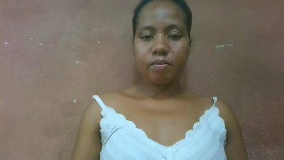 Tharcile live cam on Cam4