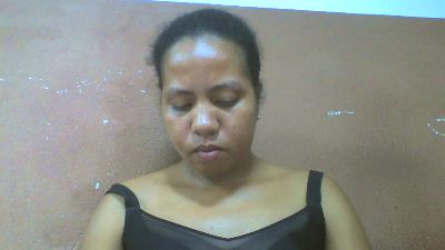 Tharcile live cam on Cam4