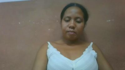 Tharcile live cam on Cam4